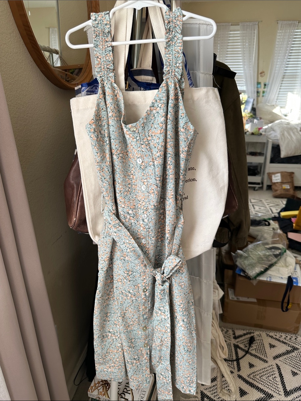 Brand new w/tags Mint Floral Tie-Waist Midi Dress